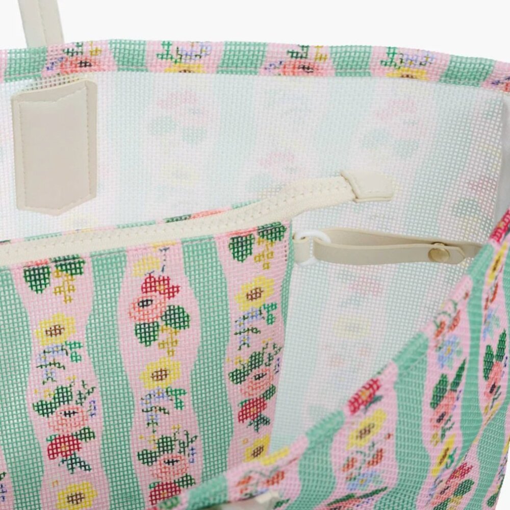 Rifle Paper Co. - Mesh Tote and Pouch - Climbing Roses - Picture 2 of 5